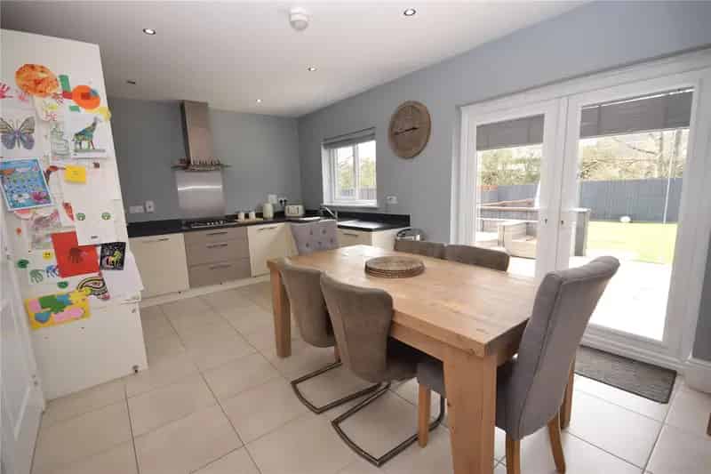 House For Sale , 6, Malvern Mews, Wakefield, England