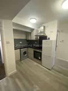 2 Bed Flat in Cathays Cardiff 95m²