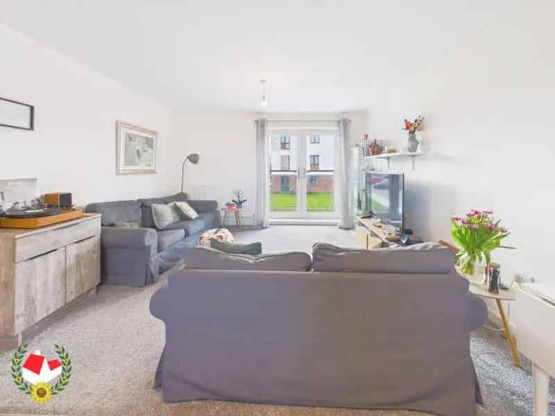 2 Bedroom Apartment For Sale