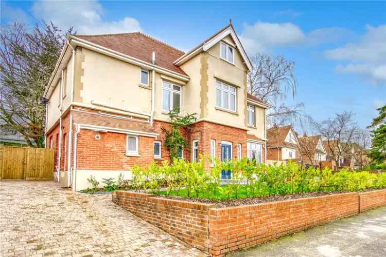 4 Bedroom House Near Parkstone Golf Course Poole