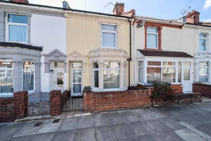 3 Bedroom Terraced House Portsmouth