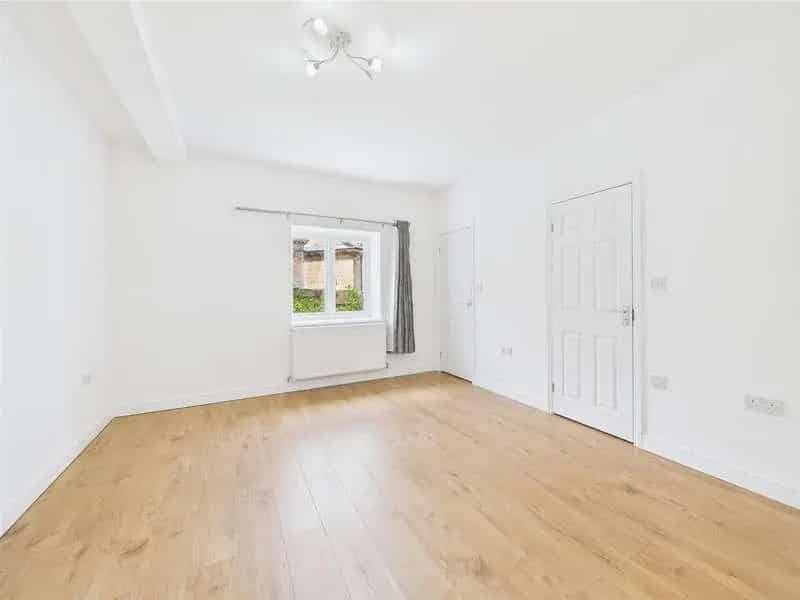 2 Bed Flat for Sale in Calne Heritage Quarter