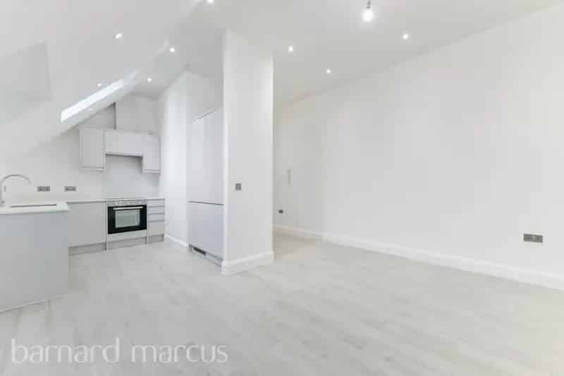Luxury Banstead Apartments - Zero Deposit Available
