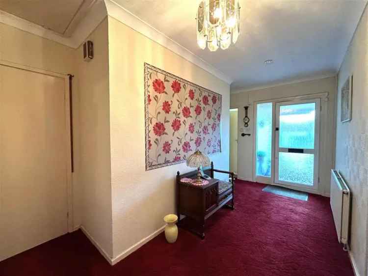 2 bedroom detached bungalow for sale