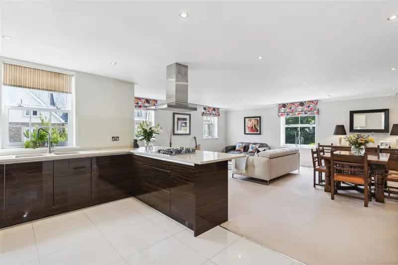 2 Bedroom Apartment for Sale Townsend Gate Berkhamsted