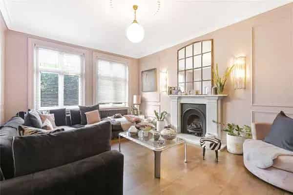 Stunning Highgate Detached House with Contemporary Suites and Victorian Charm