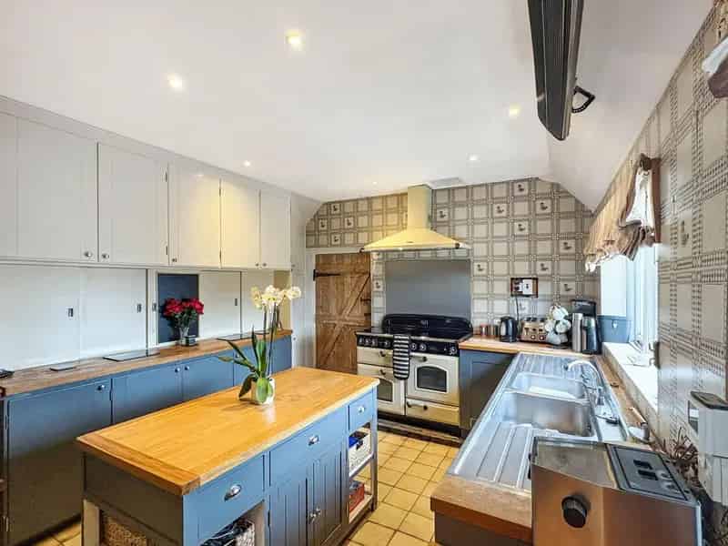 Grade II Listed Farmhouse 14 Acres Essex Wedding Venue