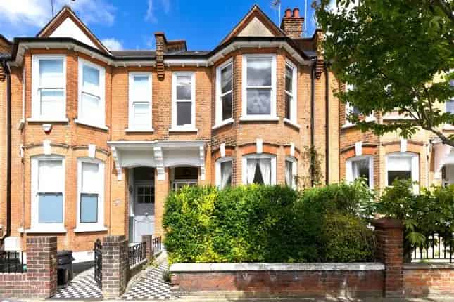 Edwardian Family House North Kensington W10 Modernisation Project