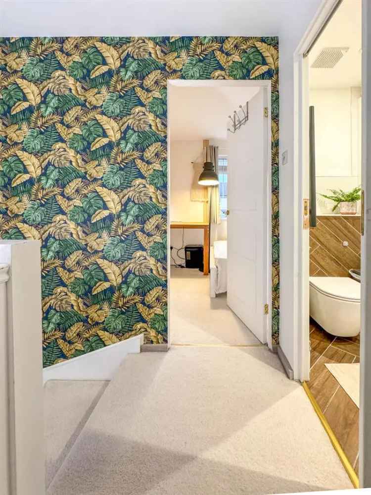 2 Bedroom Terraced House to Rent in Bath
