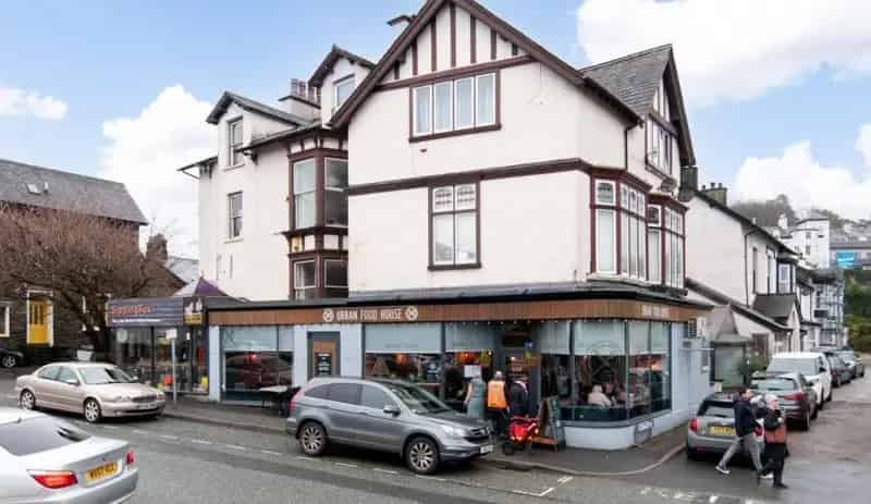 Restaurant Investment Windermere 8.64% Yield 30250PA
