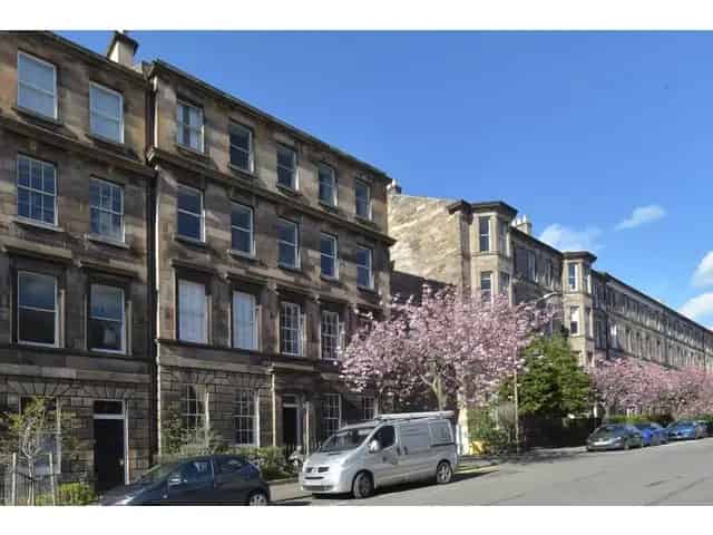 4 Bedroom HMO Flat for Sale - £2800pcm Rental Income