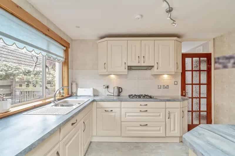 5 Bedroom Detached House for Sale in Craiglockhart