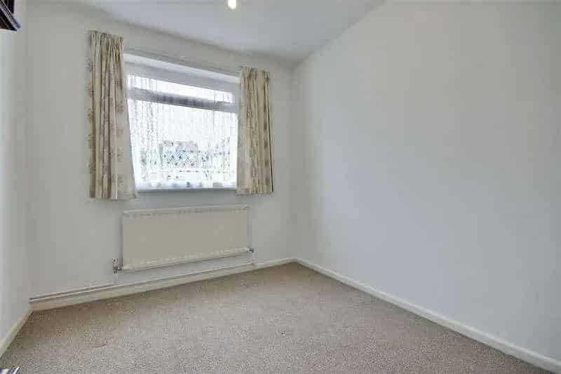 2 Bed Flat for Sale Drayton Portsmouth
