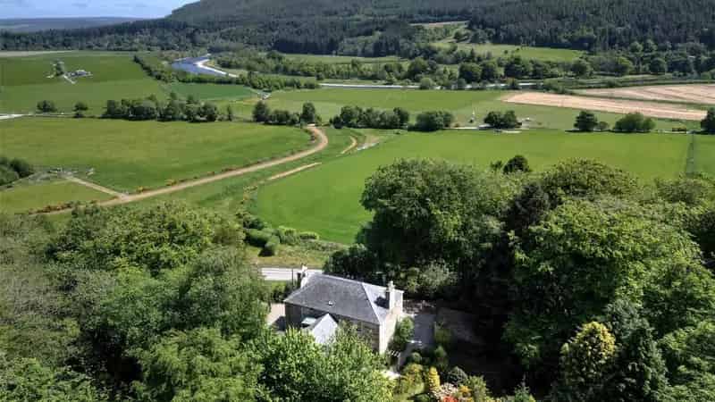 Glebe House Strathspey Impressive B Listed Former Manse