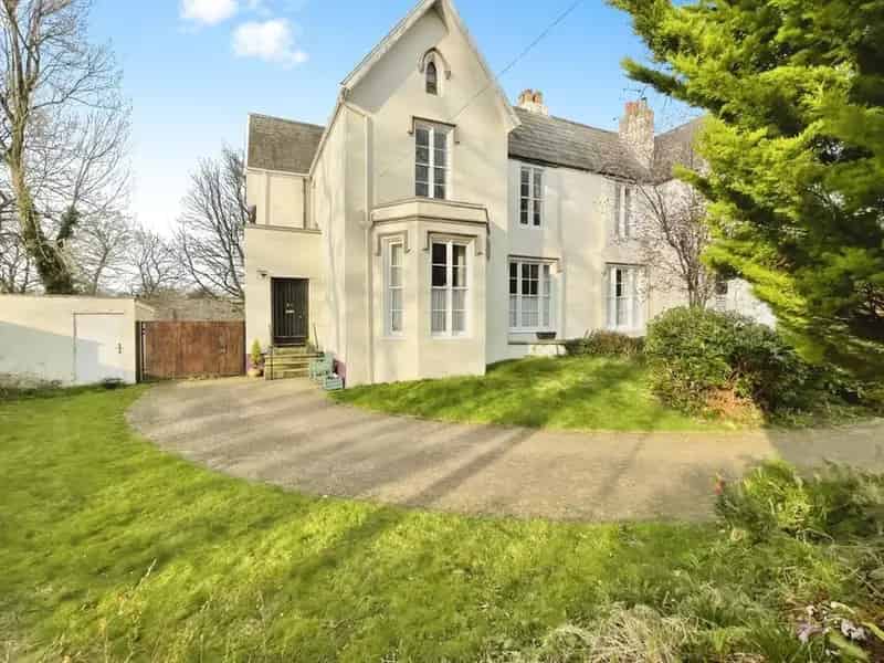 4 Bedroom Semi Detached House Renovation Project
