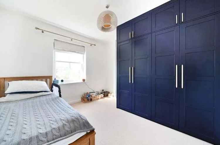 5 Bedroom House for Sale Luxurious Family Home