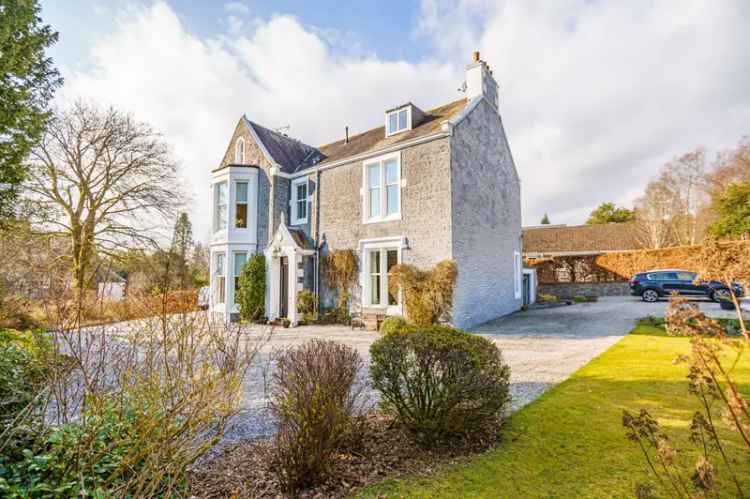 5 Bedroom Detached House for Sale Haywood Road Moffat