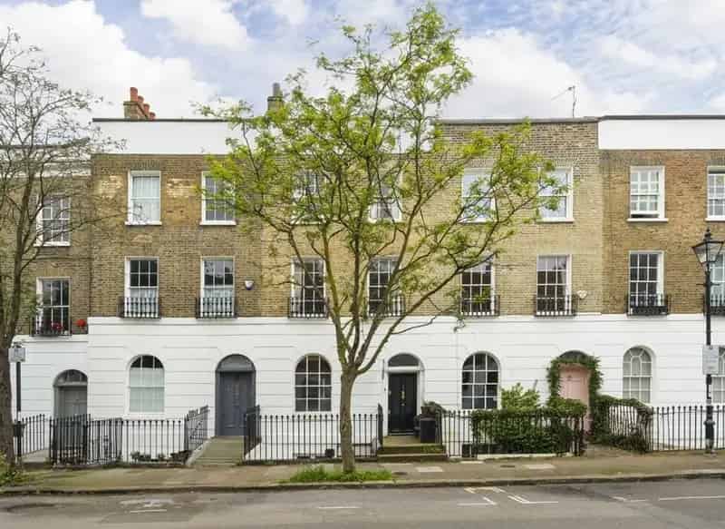 Grade II Listed 5-Bedroom Home in Angel