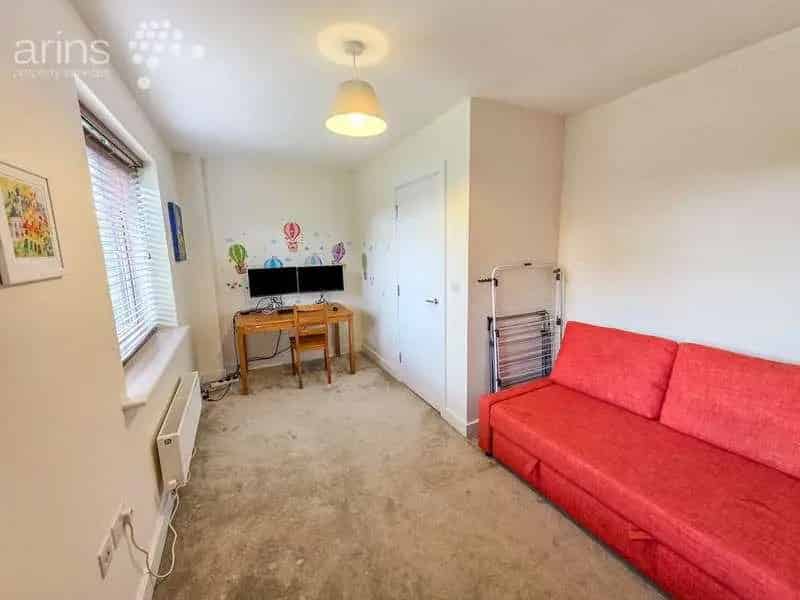 3 Bed Townhouse for Sale Near Reading