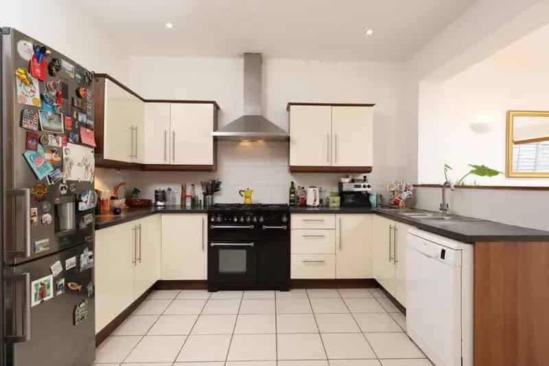 4 Bedroom Victorian House for Sale