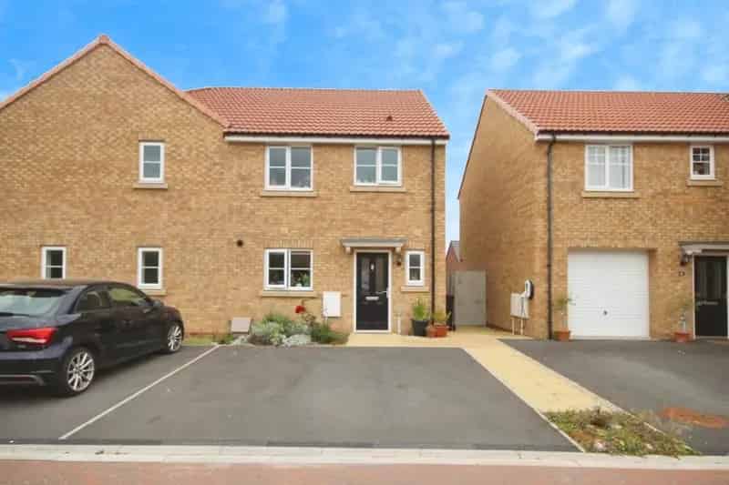 3 bedroom House
 For Sale