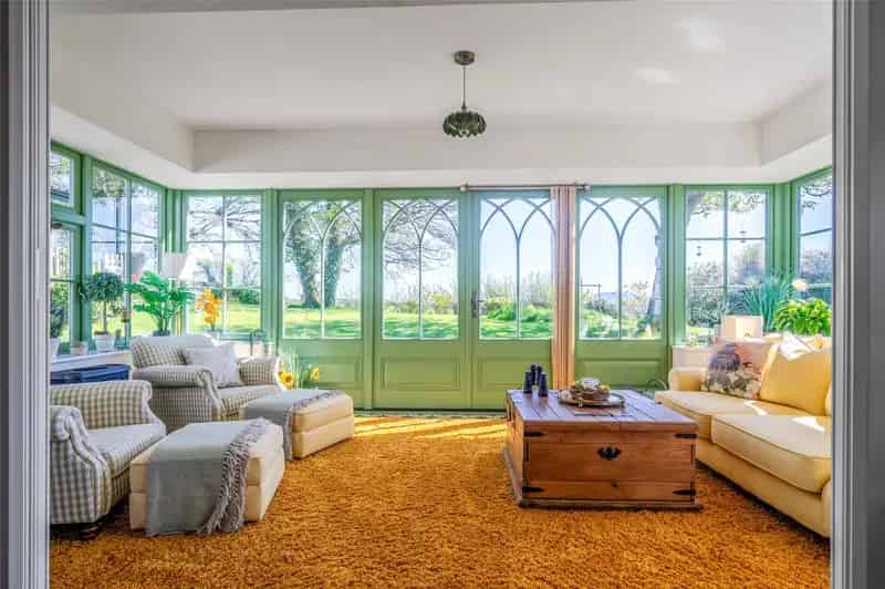 4 Bedroom Detached House with Orangery and Gardens Lanivet Bodmin