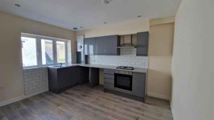 2 bedroom end of terrace house to rent