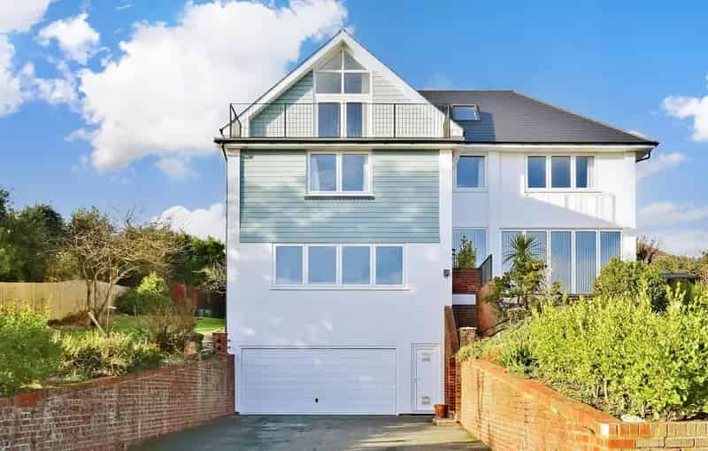 Detached Seaside House Granville Road St Margarets Bay 5 Bedrooms