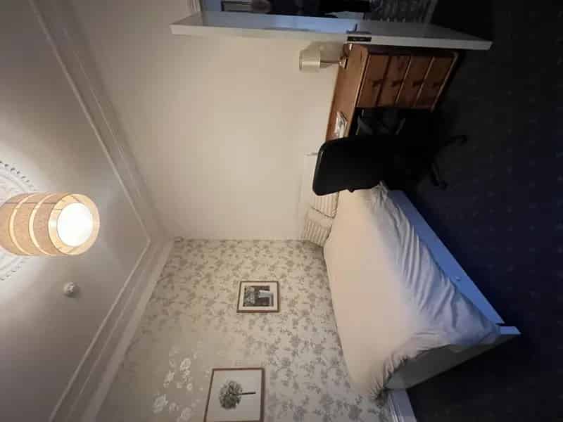 2 Bedroom House Share to Rent - Long Term Let