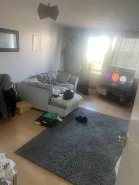 1 Bedroom Apartment with Balcony and Parking