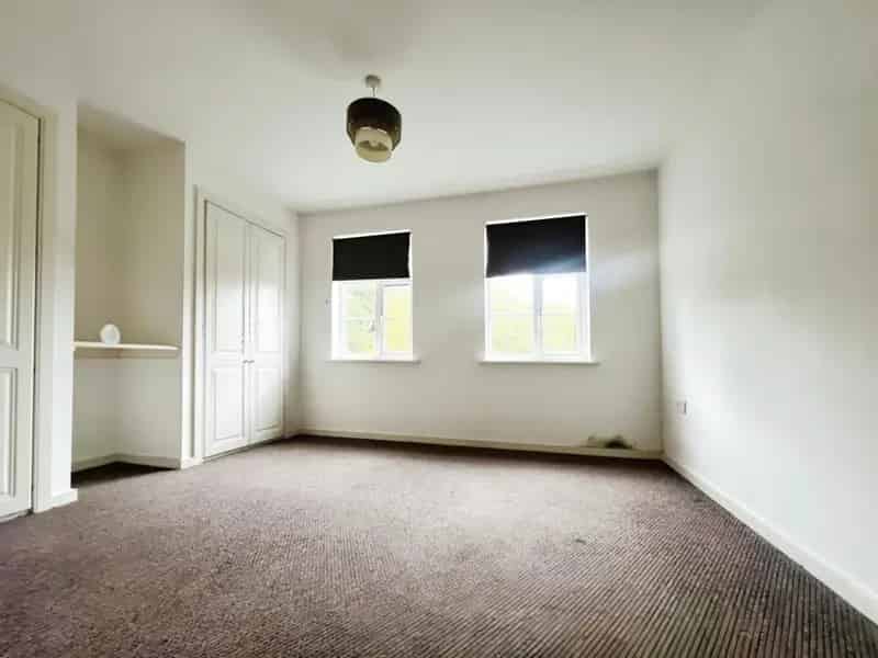 2 Bedroom Apartment for Sale in Atherton