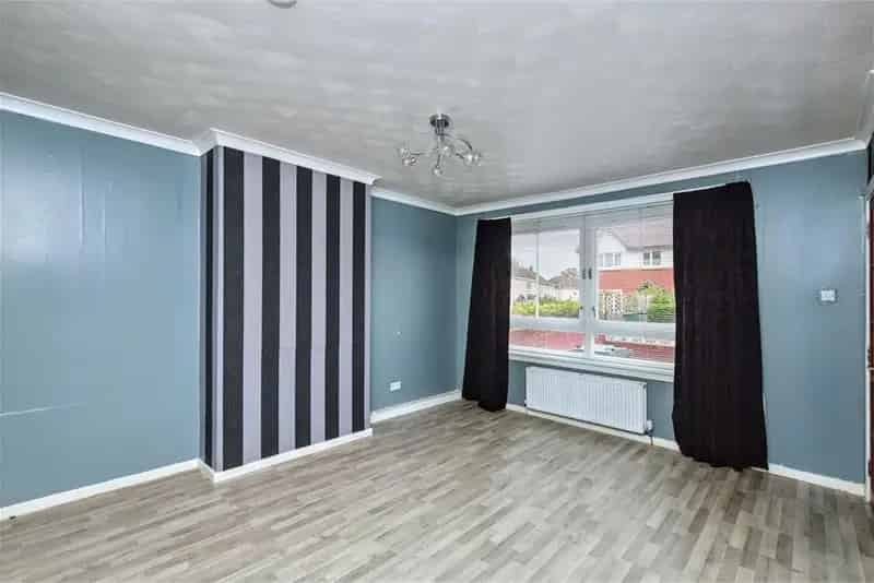 2 Bed House Niddrie Popular Area