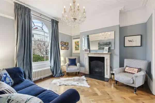 Four Bedroom House Stockwell Park Crescent London SW9