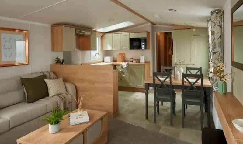 2 Bed Static Caravan for Sale in Tranquil Countryside