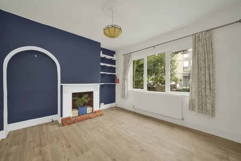 3 Bedroom  House to Rent