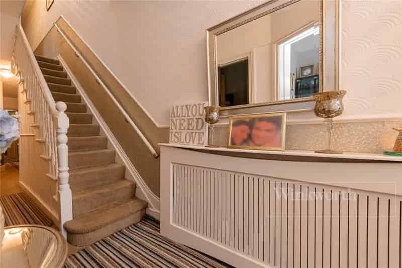 3 Bedroom Victorian Terrace House - Renovation Opportunity