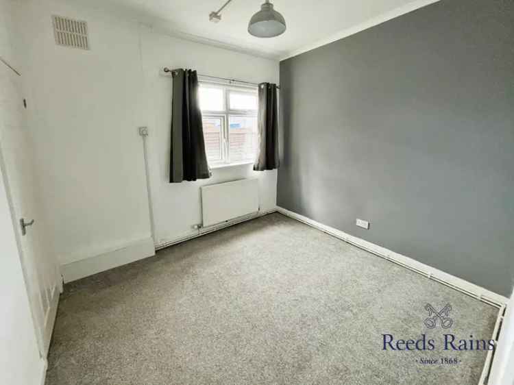 1 Bedroom Flat to Rent Hull HU9 Modern Renovated Quiet Location