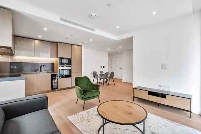 Flat for sale in Prince Of Wales Drive, London SW11