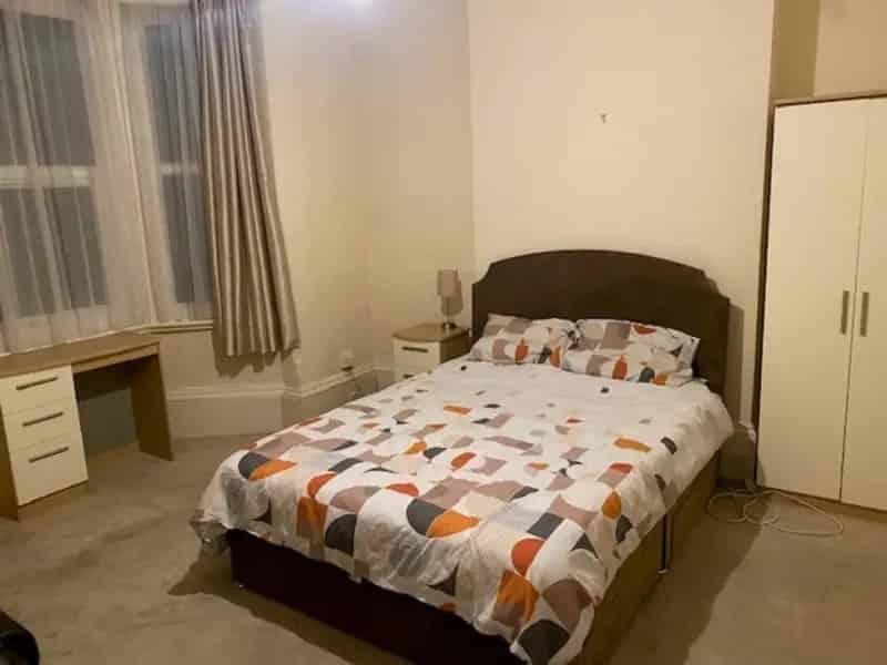 1 bedroom Flat
 To Rent