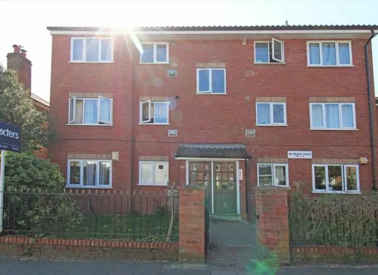 2 Double Bedroom Ground Floor Apartment Near Acton Town Tube