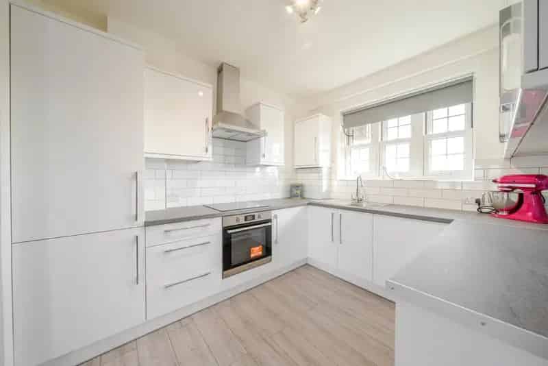 3 Double Bedroom Flat near Clapham Junction
