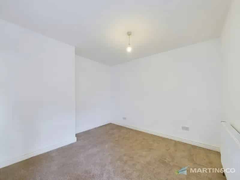 1 Bedroom Flat To Rent