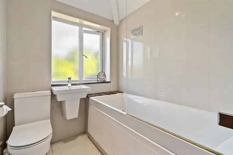 3 Bed Extended Family Home For Sale