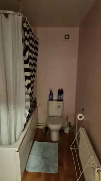 Ground Floor Flat with Parking and Garden
