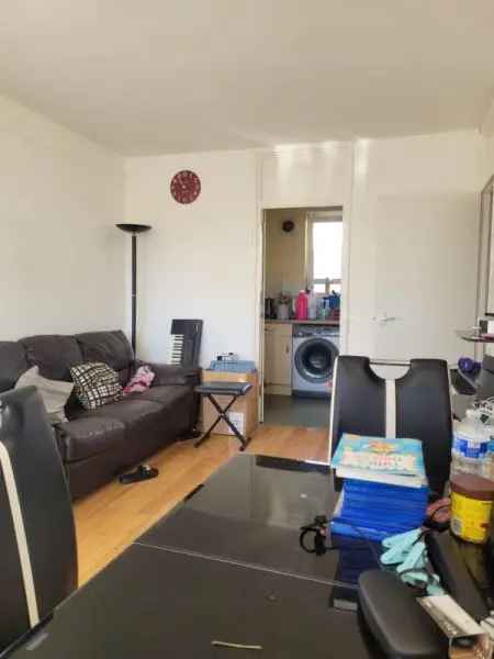 Flat For Rent in London, England