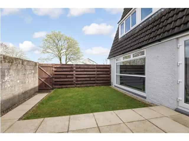 3 Bedroom End Terraced House for Sale