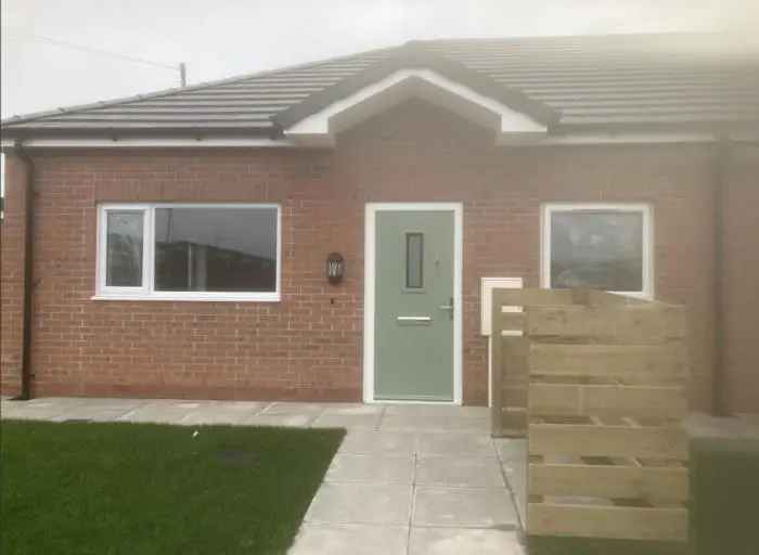 2 Bed Bungalow Beechwood Rent Upfront