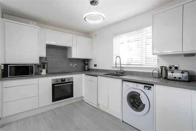 3 Bed Detached House Tranent - Modern Family Home
