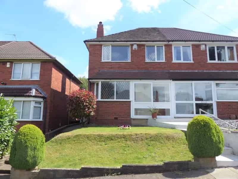 3 Bedroom Semi Detached House to Rent Great Barr