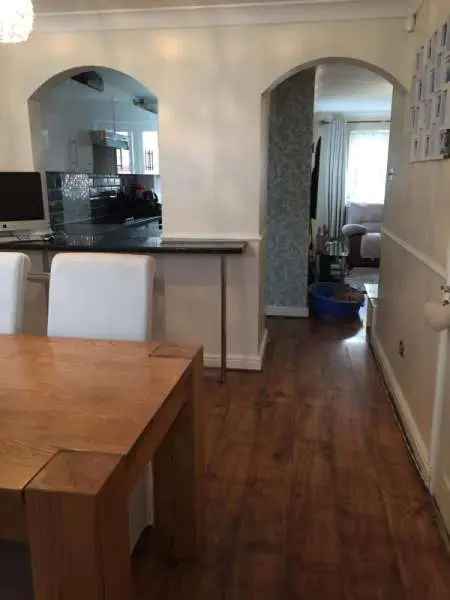 House For Rent in London, England